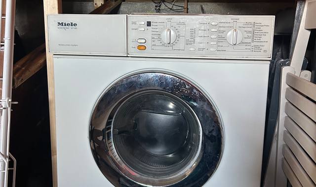 Electroménager lave linge séchant MIELE NOVOTRONIC WT945