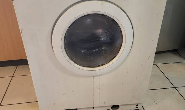 Electroménager machine à laver Candy