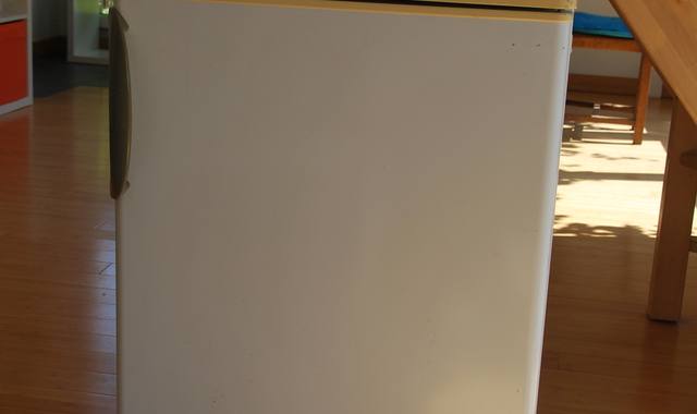 Electroménager congélateur table-top