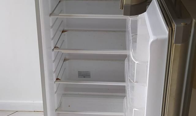 Electroménager frigo + cuisinière électrique +congélateur à tiroir (table top)