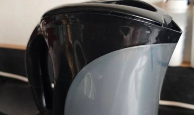 Electroménager bouilloire électrique