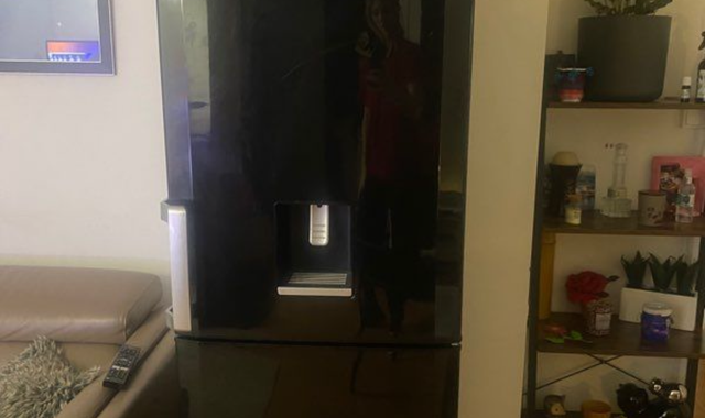 Electroménager refregirateur / congélateur