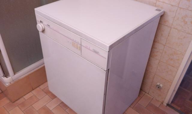 Electroménager seche linge laden s404