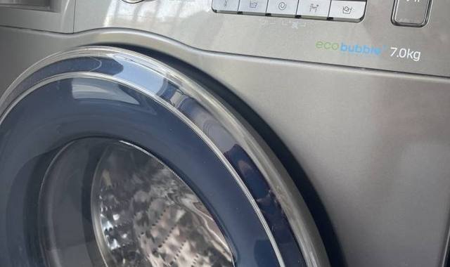 Electroménager lave-linge hublot