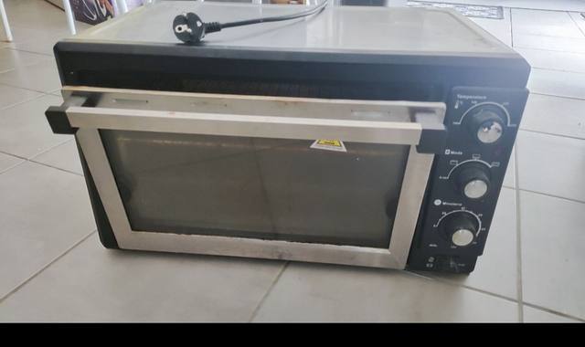 Electroménager un mini four