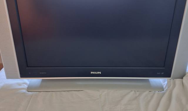 Electroménager télévision grand écran Philips