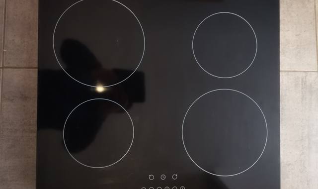 Electroménager plaque a induction