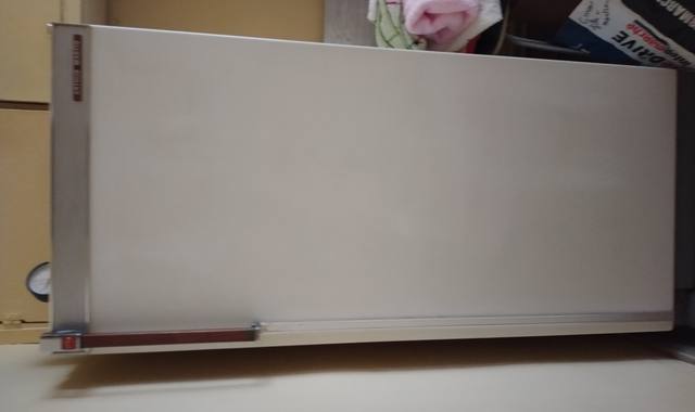 Electroménager Réfrigérateur de 1967 en parfait état