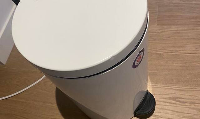 Electroménager poubelle