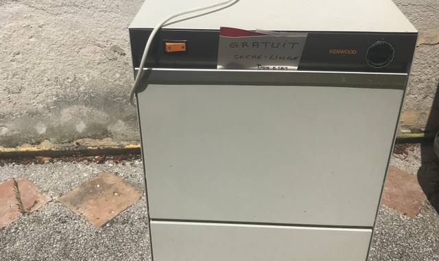 Electroménager sèche-linge marque Kenwood
