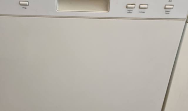 Electroménager lave vaisselle