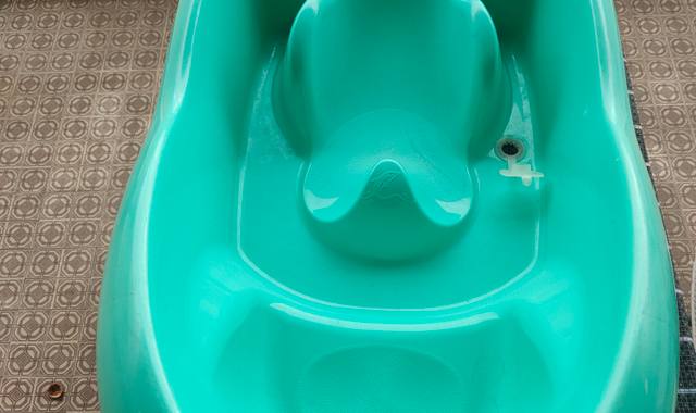Equipements pour Bébé, Enfants, Puériculture baignoire bébé -transat intégré