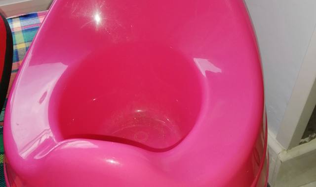 Equipements pour Bébé, Enfants, Puériculture petit pot rose très peu servi