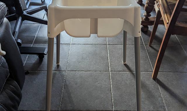 Equipements pour Bébé, Enfants, Puériculture chaise haute IKEA