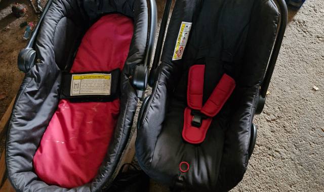 Equipements pour Bébé, Enfants, Puériculture nacelle et cosy