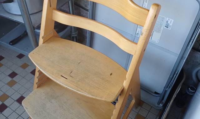 Equipements pour Bébé, Enfants, Puériculture chaise hauteur