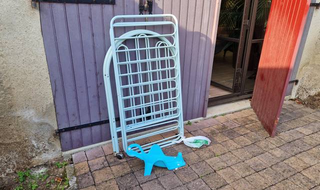 Equipements pour Bébé, Enfants, Puériculture lit BB plus accessoire de bain BB.