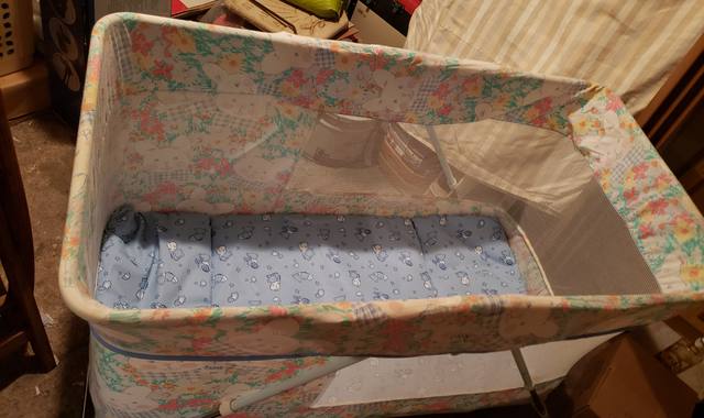 Equipements pour Bébé, Enfants, Puériculture lit pliant pour bébé