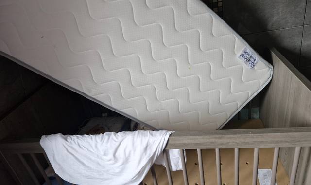 Equipements pour Bébé, Enfants, Puériculture lit bb avec matelas etc