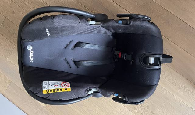 Equipements pour Bébé, Enfants, Puériculture siège auto cosy bébé safety 1st (0-6 mois)