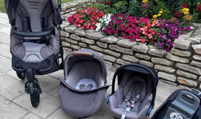 Equipements pour Bébé, Enfants, Puériculture poussette 3 roues tout terrain