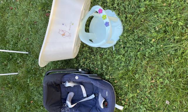 Equipements pour Bébé, Enfants, Puériculture siege auto/chaise bain et baignoire