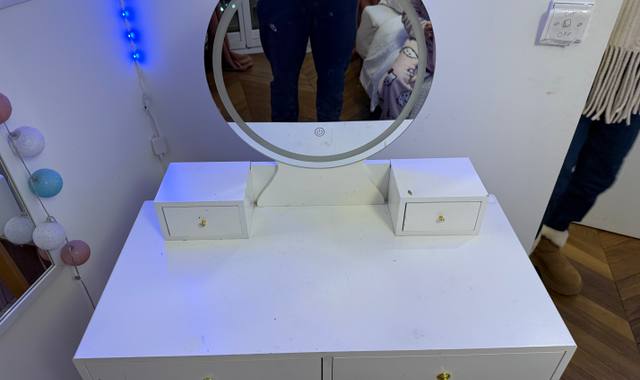 Equipements pour Bébé, Enfants, Puériculture coiffeuse enfant blanche etat correct