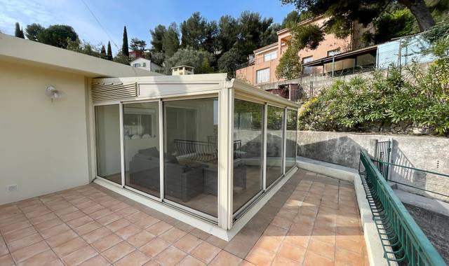 Ferraille, métaux divers véranda à démonter