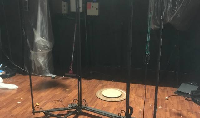 Ferraille, métaux divers structure métallique et bloc de puissance