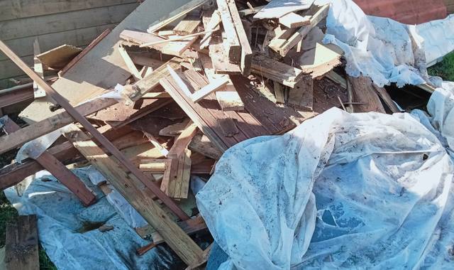 Ferraille, métaux divers bois