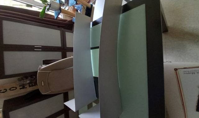 Ferraille, métaux divers Étagère  en métal