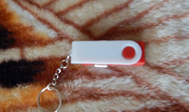 HiFi, Video, Photo chargeur USB allume cigare