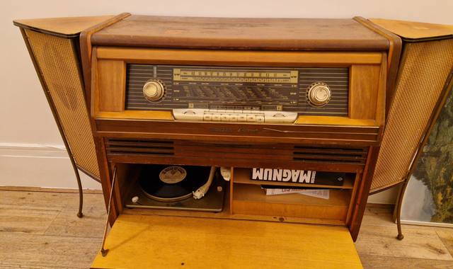 HiFi, Video, Photo meuble Radio tourne disque ancien