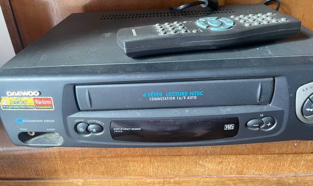 HiFi, Video, Photo lecteur Enregistreur VHS Daewoo