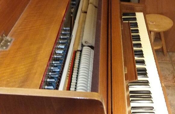 Instruments de musique piano droit Burger & Jacobi mod 115