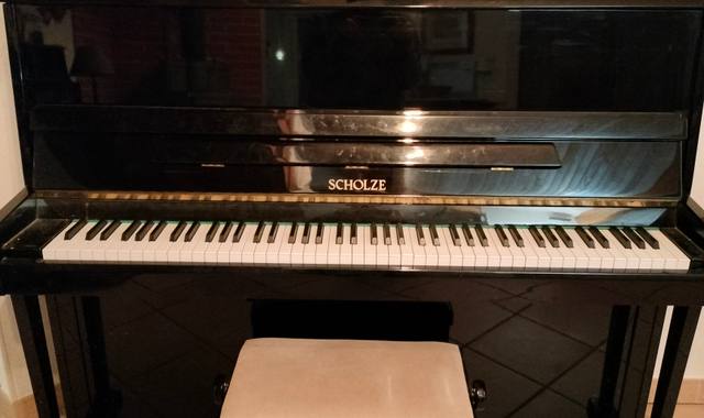 Instruments de musique piano droit