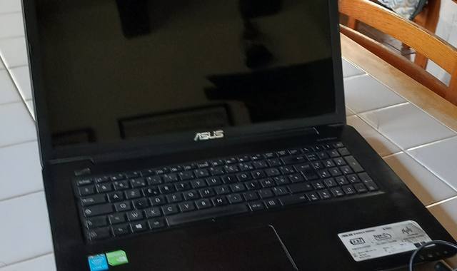 Informatique pC portable Asus