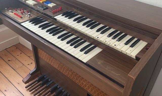 Instruments de musique Orgue électrique années 70 vintage