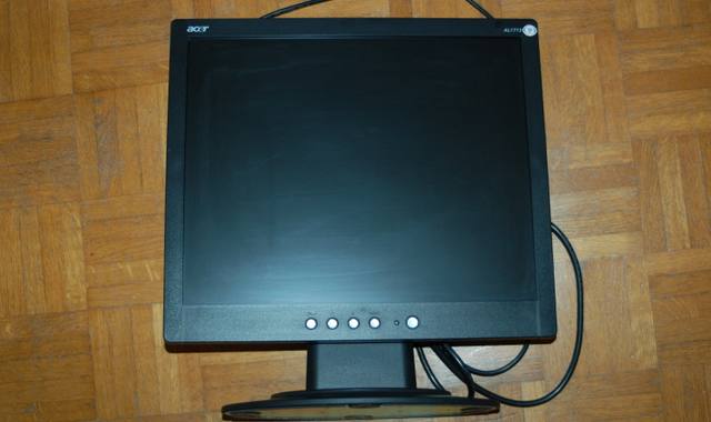 Informatique ecran acer 17 pouces
