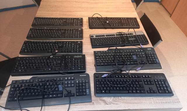 Informatique claviers d'ordinateurs