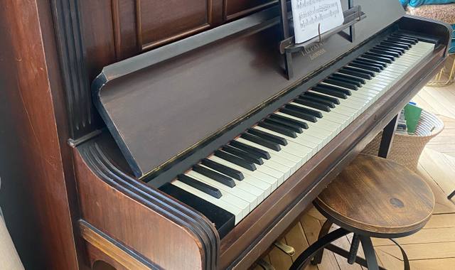 Instruments de musique un piano