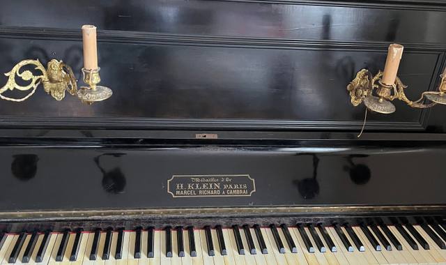 Instruments de musique ancien piano