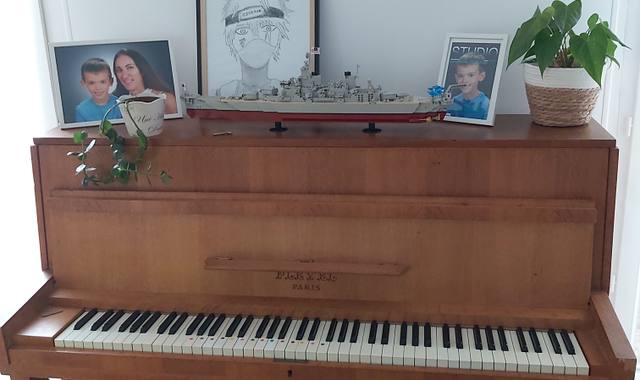 Instruments de musique piano