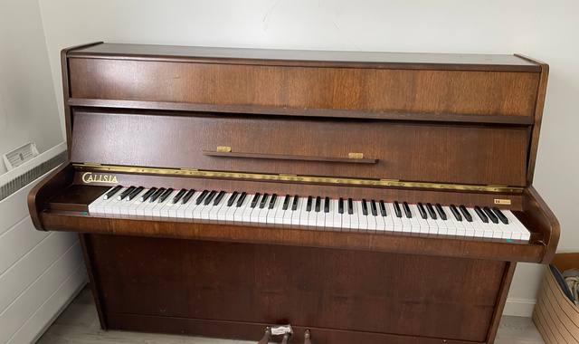 Instruments de musique piano droit