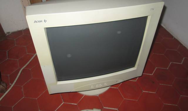 Informatique vieille écran d'ordinateur PC