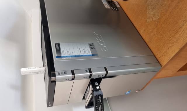 Informatique PC de bureau ACER M5910