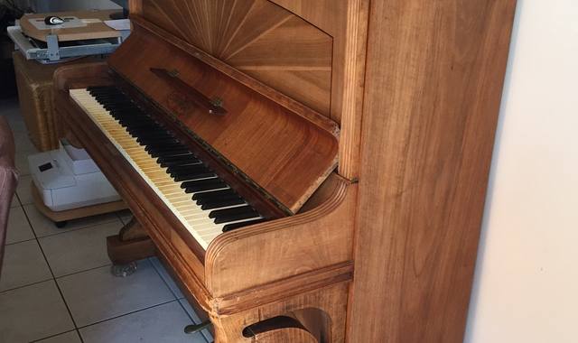 Instruments de musique Piano droit Starway