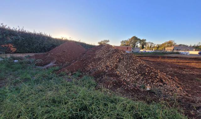 Jardinage terre végétale