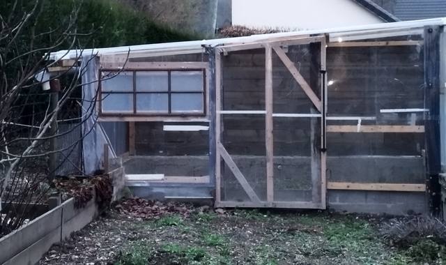 Jardinage serre en plexiglass