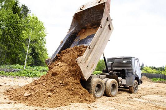 Jardinage terre de remblais